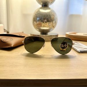 Ray-ban Aviators - BRAND NEW IN BOX